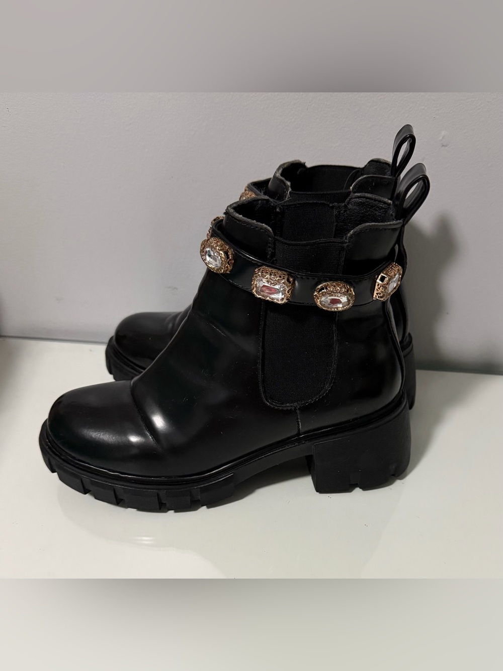 Steve Madden Black Leather Ankle Boots with Crystal Embellished Strap - Picture 2 of 7
